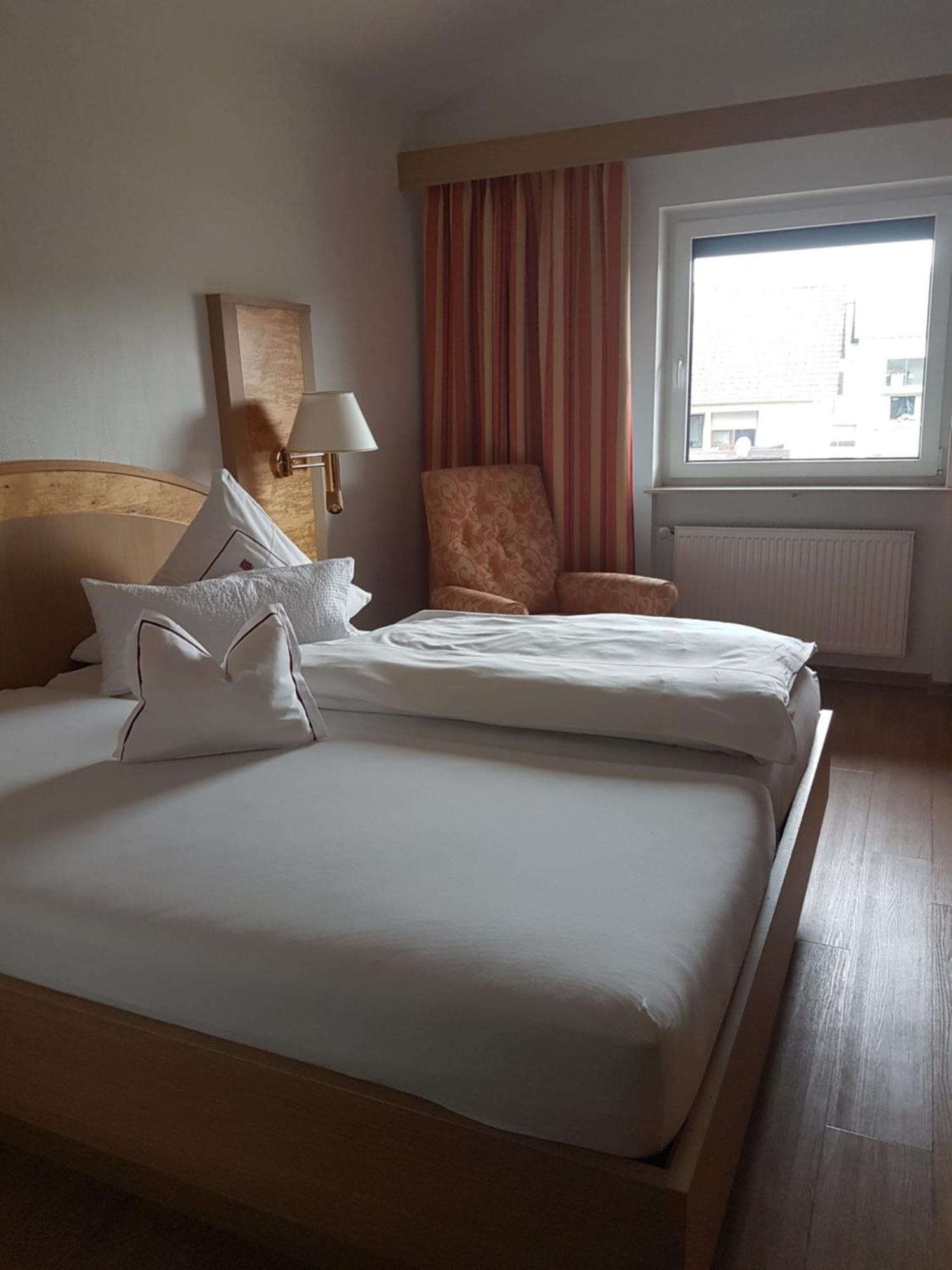 Hotel Muehlenthal Gmbh Schwalbach Extérieur photo